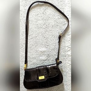 Liz&Co small shoulder purse, embossed lizard pattern